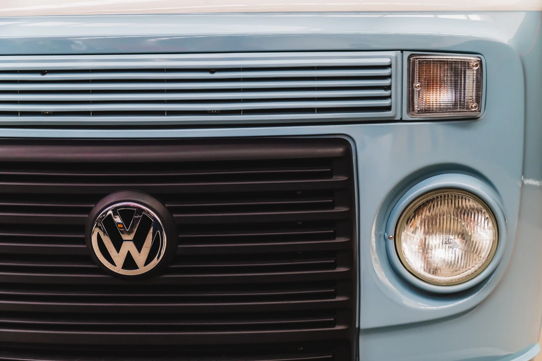 2013 Volkswagen Bay-Window Bus - Image 26 of 31