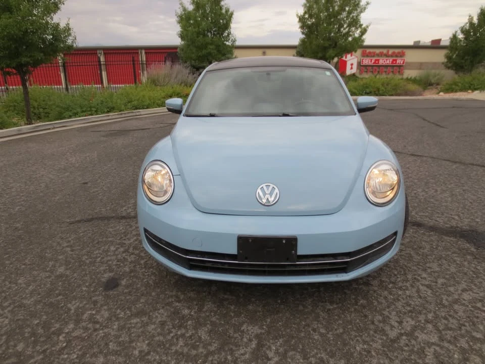 2013 Volkswagen A5 Beetle - Image 2 of 13