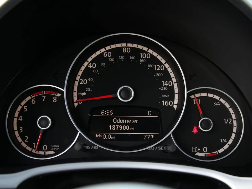 2013 Volkswagen A5 Beetle - Image 10 of 20