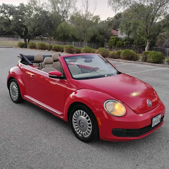 2013 Volkswagen A5 Beetle - Image 12 of 13