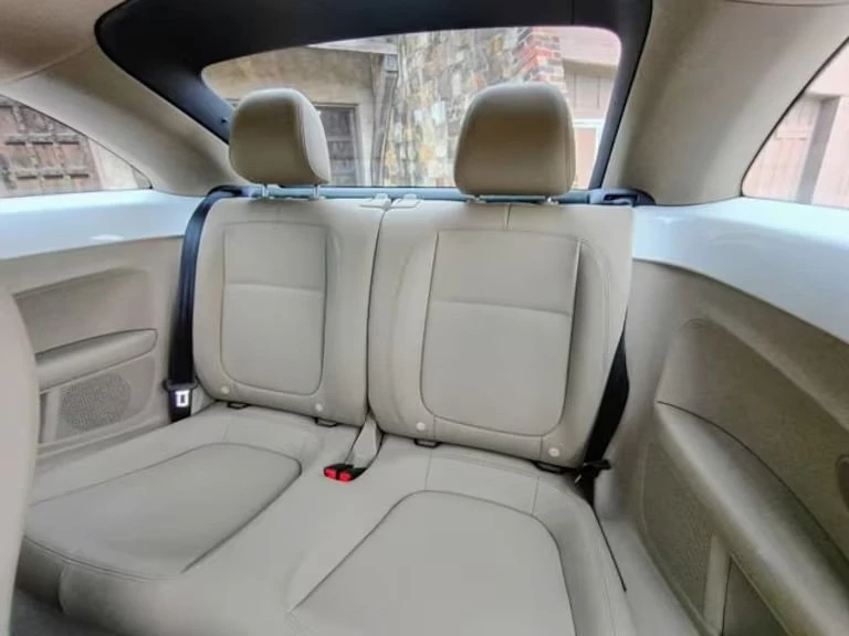 2013 Volkswagen A5 Beetle - Image 16 of 20