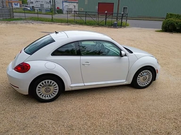 2013 Volkswagen A5 Beetle - Image 7 of 20