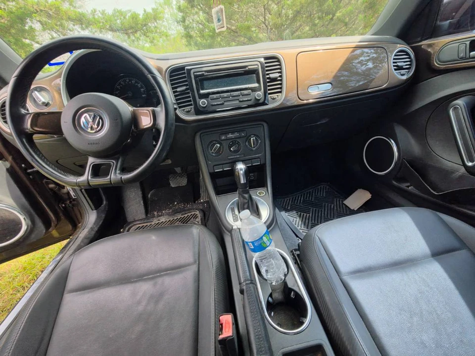 2013 Volkswagen A5 Beetle - Image 8 of 9