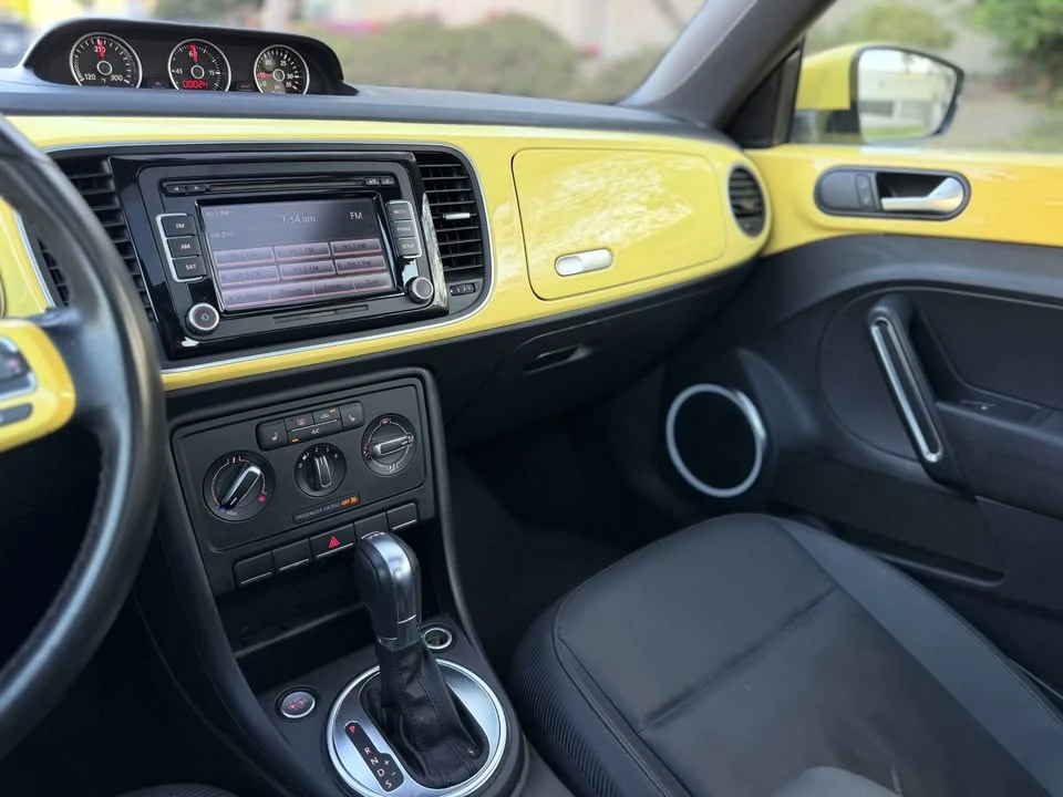 2013 Volkswagen A5 Beetle - Image 14 of 20