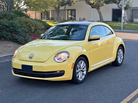 2013 Volkswagen Beetle TDI Hatchback 2D