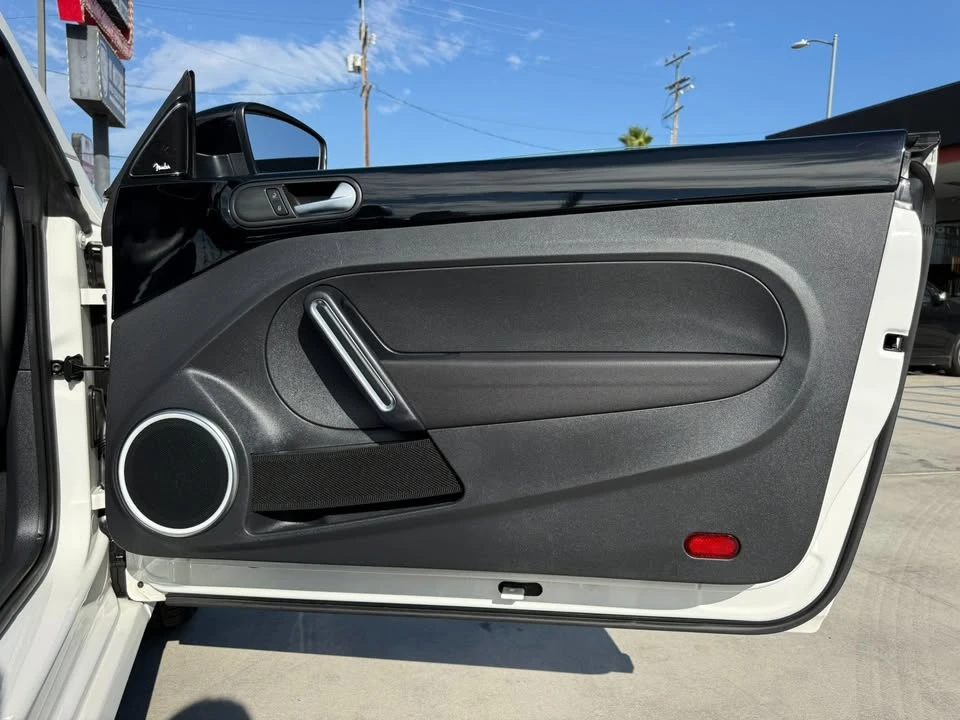 2013 Volkswagen A5 Beetle - Image 13 of 20