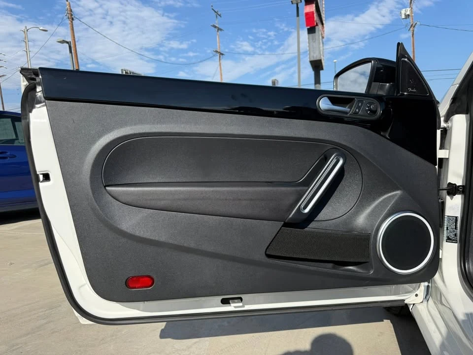 2013 Volkswagen A5 Beetle - Image 12 of 20