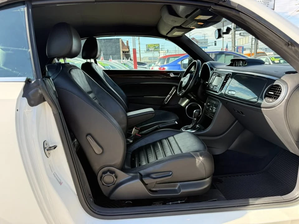 2013 Volkswagen A5 Beetle - Image 15 of 20