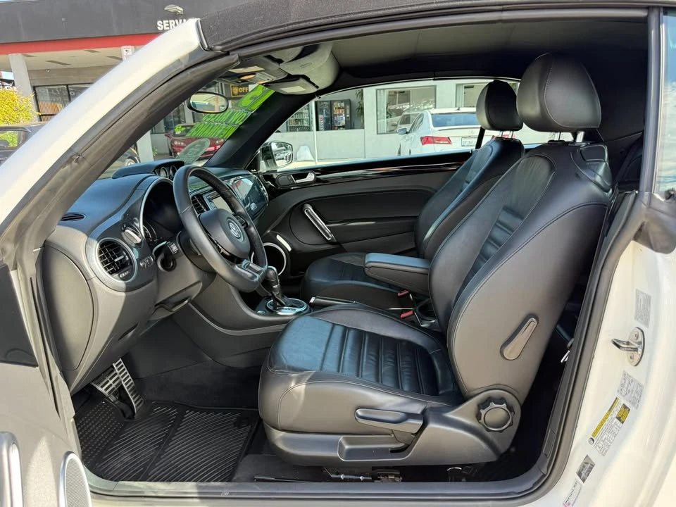 2013 Volkswagen A5 Beetle - Image 14 of 20