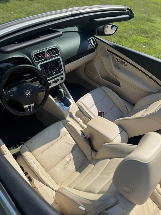2013 Volkswagen Eos - Image 6 of 11
