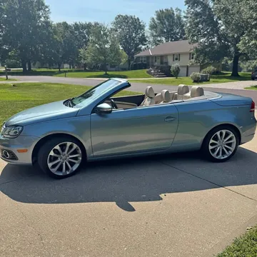 2013 Volkswagen Eos Executive 2.0 TSI Convertible
