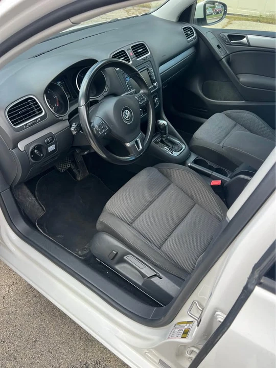 2013 Volkswagen Golf - Image 5 of 18