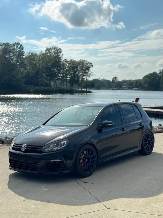 2013 Volkswagen Golf R Mk6 - Image 2 of 12