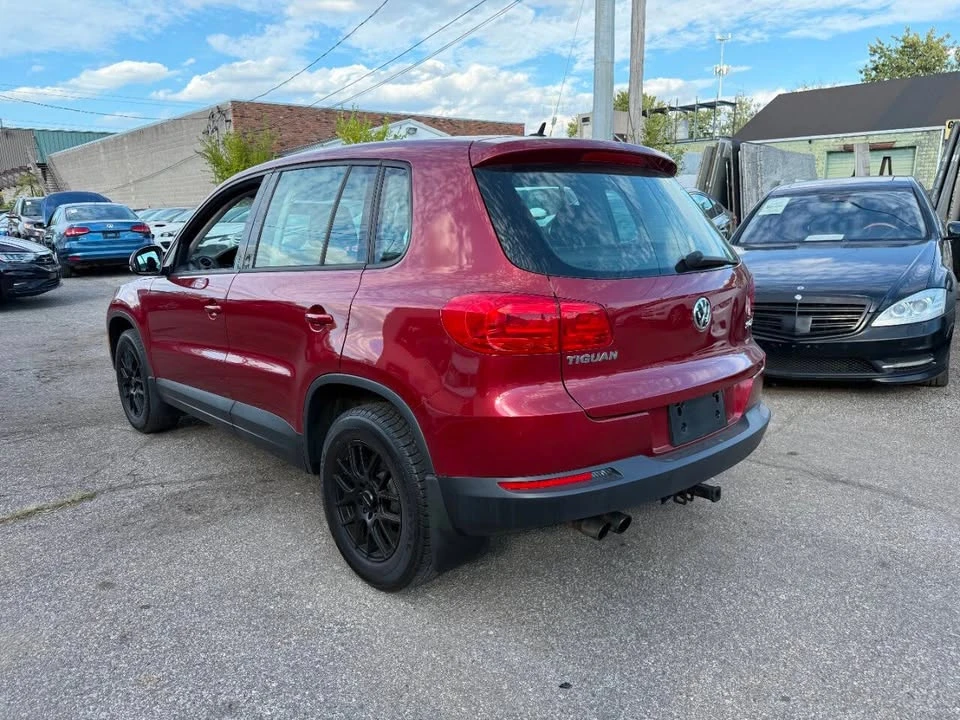 2013 Volkswagen Tiguan - Image 2 of 20