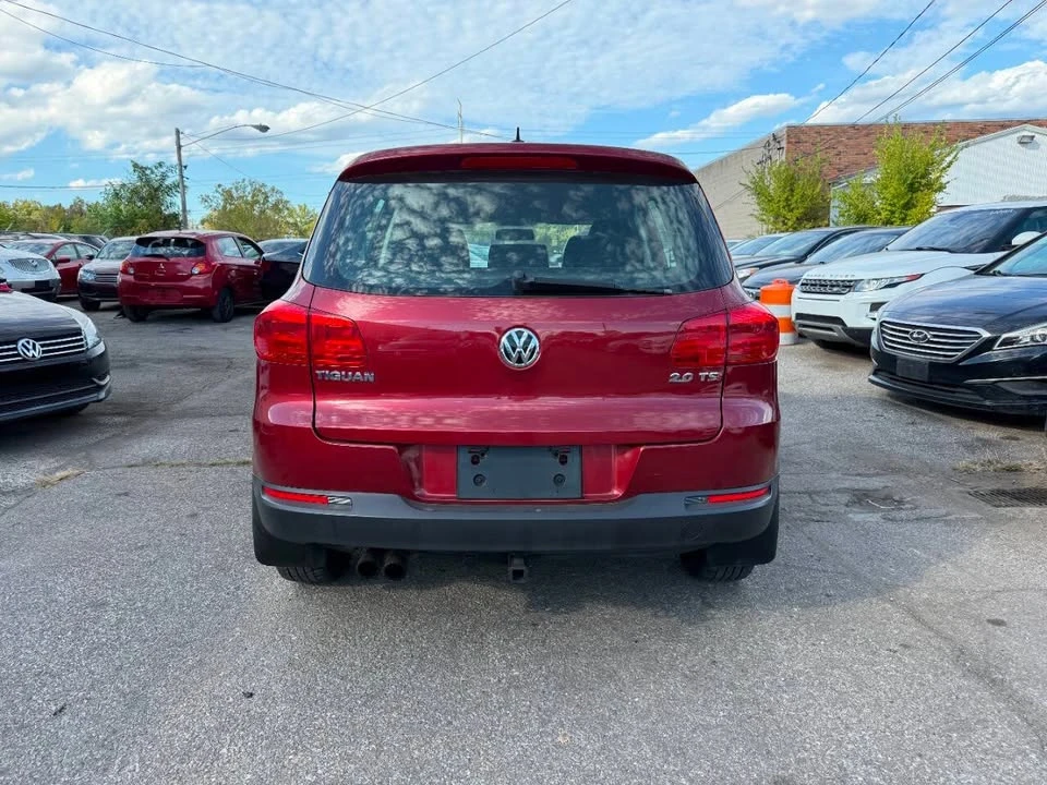2013 Volkswagen Tiguan - Image 13 of 20