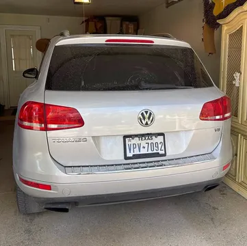2013 Volkswagen Touareg 6cyl LUX