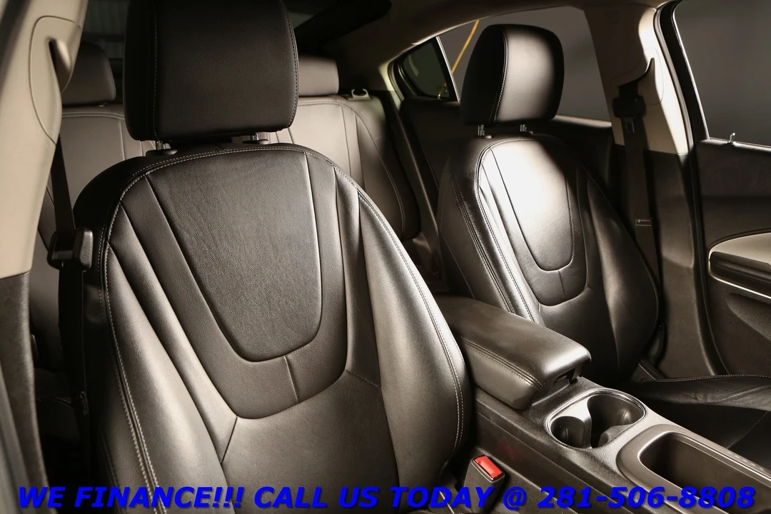 2013 Chevrolet Volt - Image 19 of 21
