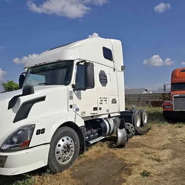 2013 Volvo 670