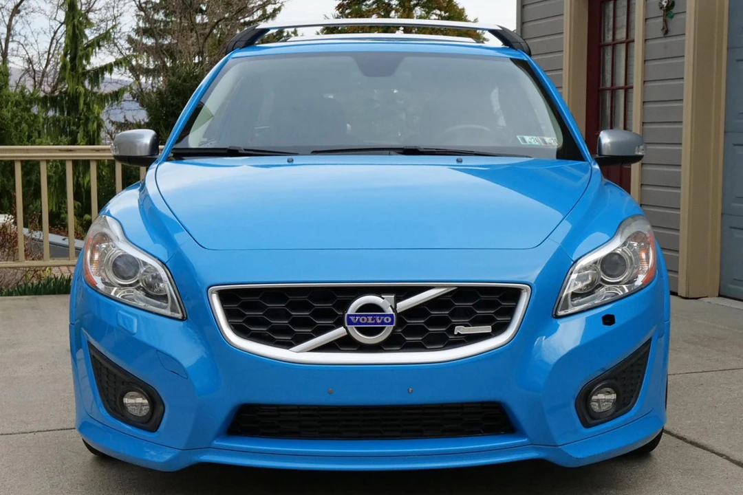 2013 Volvo C30 - Image 2 of 31