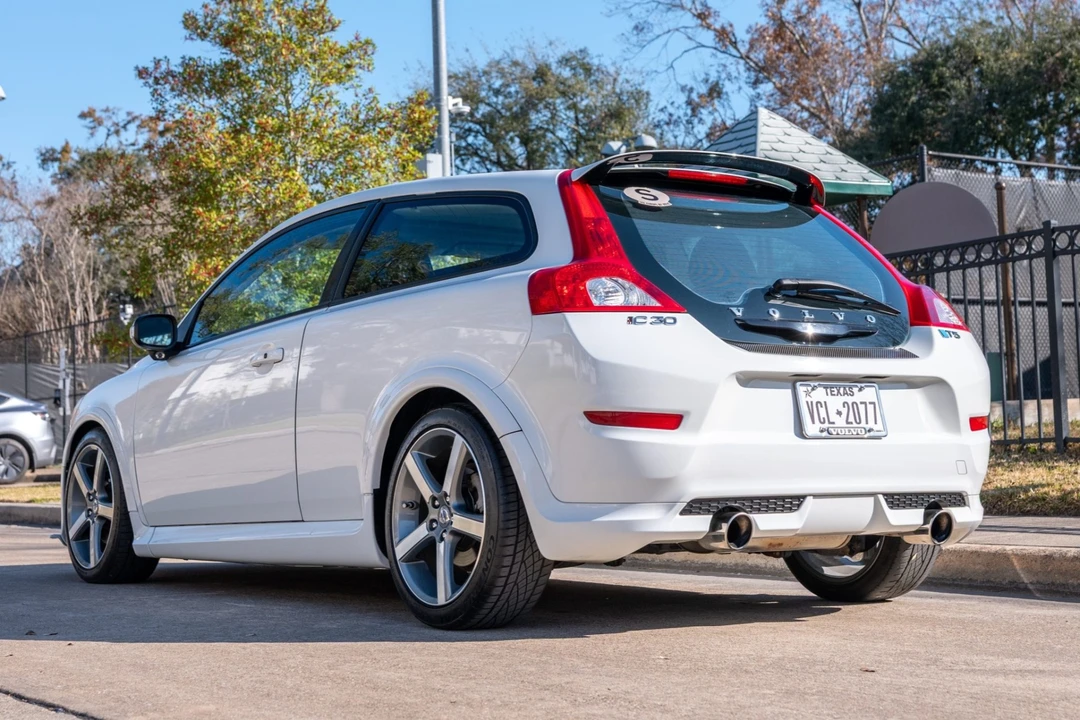 2013 Volvo C30 - Image 2 of 8