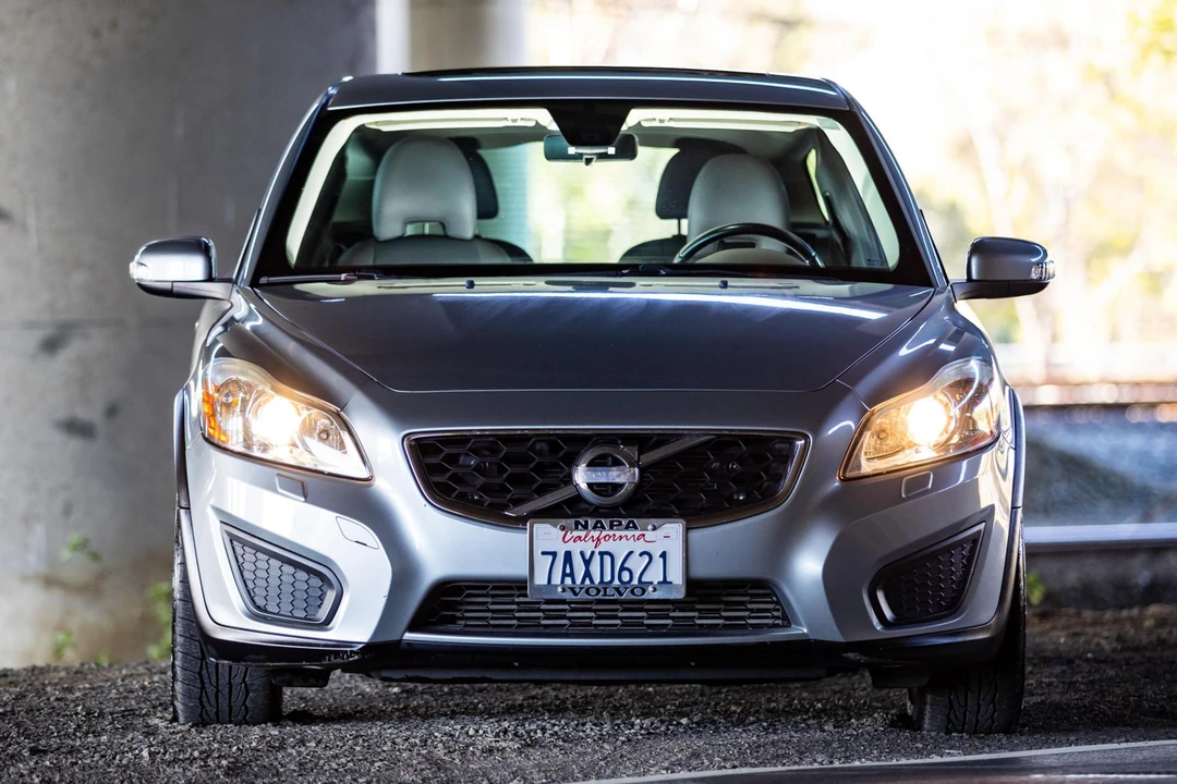 2013 Volvo C30 - Image 2 of 31