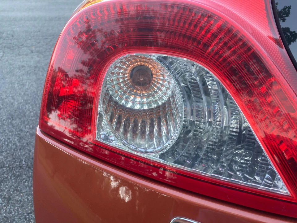 2013 Volvo C30 - Image 16 of 31