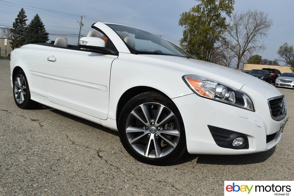 2013 Volvo C70 2nd Gen - Image 3 of 24