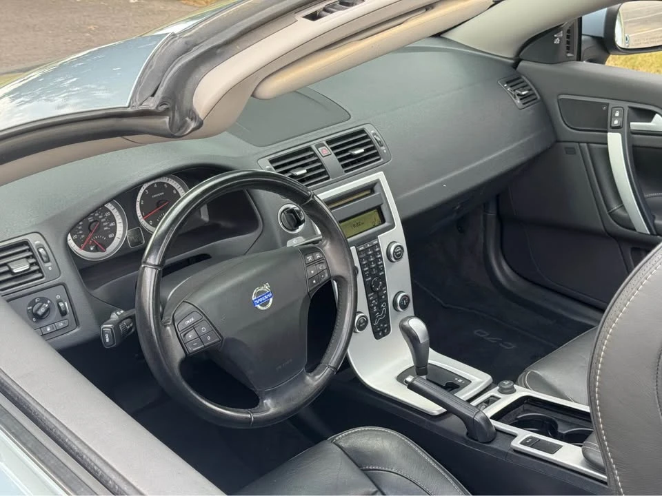 2013 Volvo C70 2nd Gen - Image 7 of 10