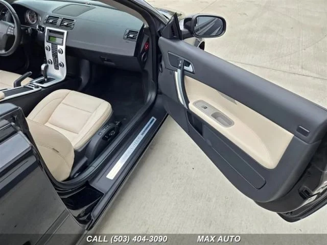 2013 Volvo C70 2nd Gen - Image 24 of 31