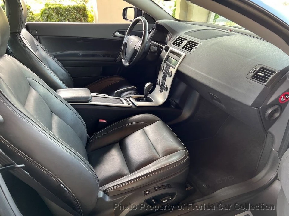 2013 Volvo C70 2nd Gen - Image 11 of 12