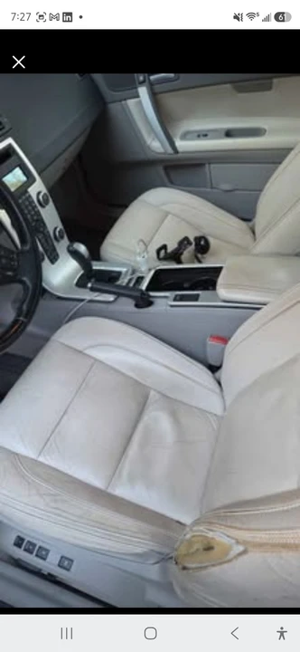 2013 Volvo C70 2nd Gen - Image 16 of 17