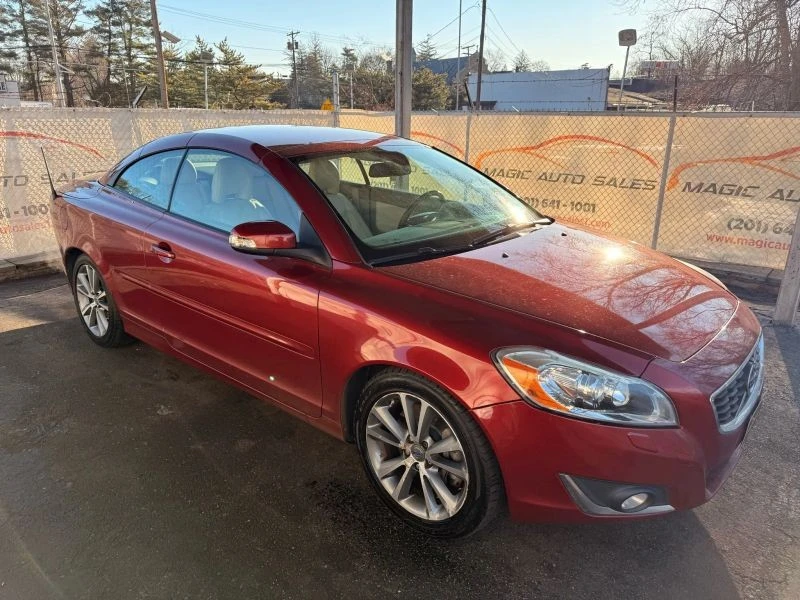 2013 Volvo C70 2nd Gen - Image 7 of 12