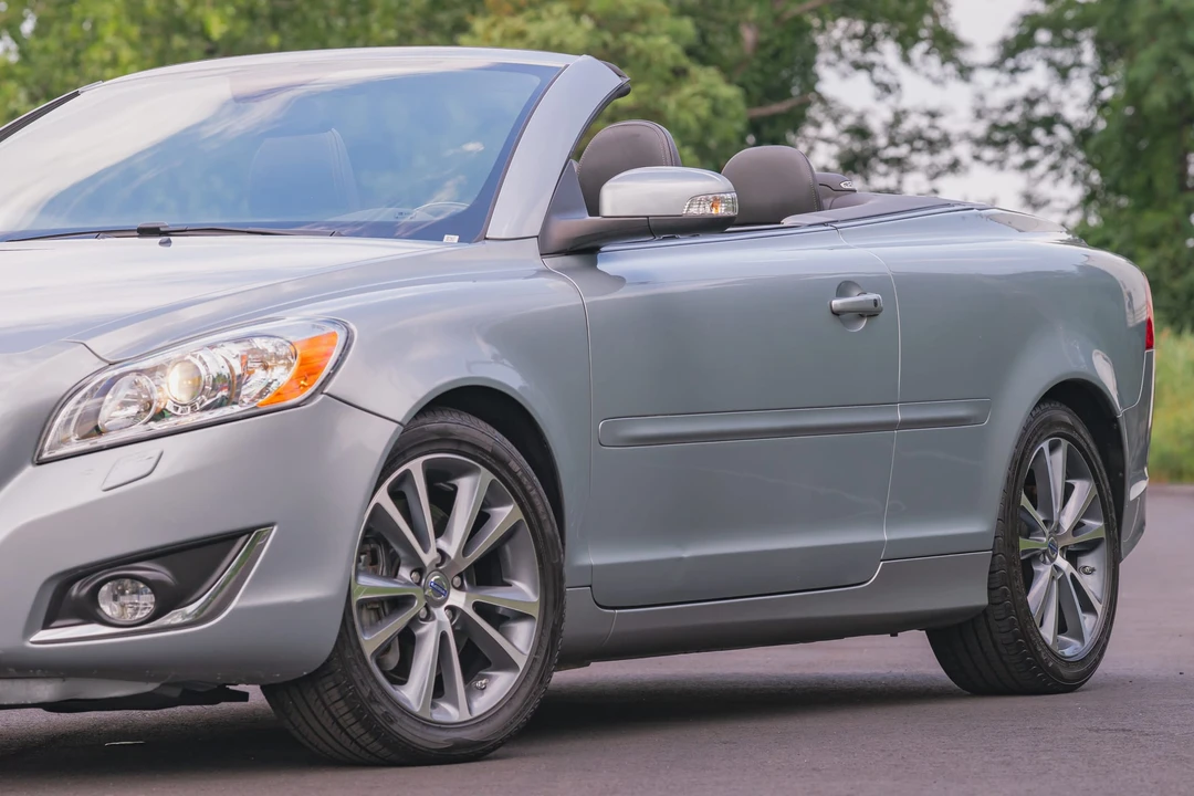 2013 Volvo C70 2nd Gen - Image 20 of 31