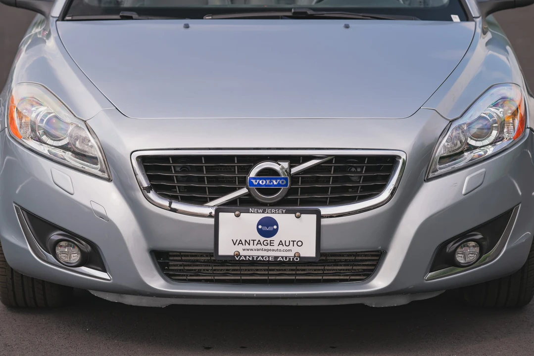2013 Volvo C70 2nd Gen - Image 31 of 31