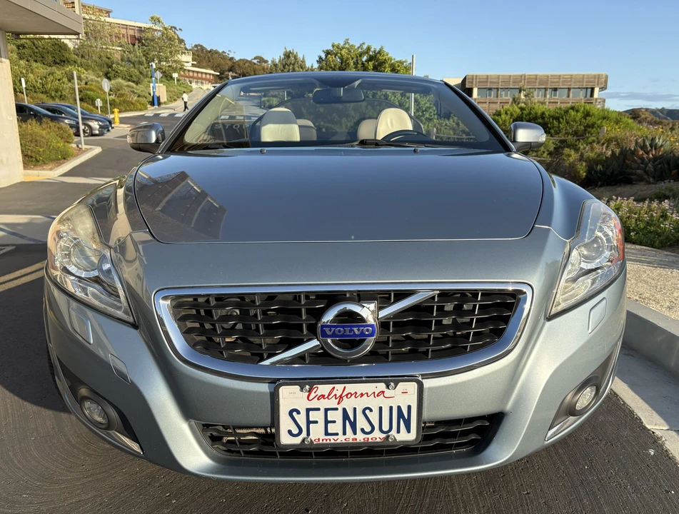 2013 Volvo C70 2nd Gen - Image 10 of 31