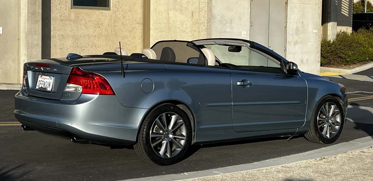 2013 Volvo C70 2nd Gen - Image 6 of 31