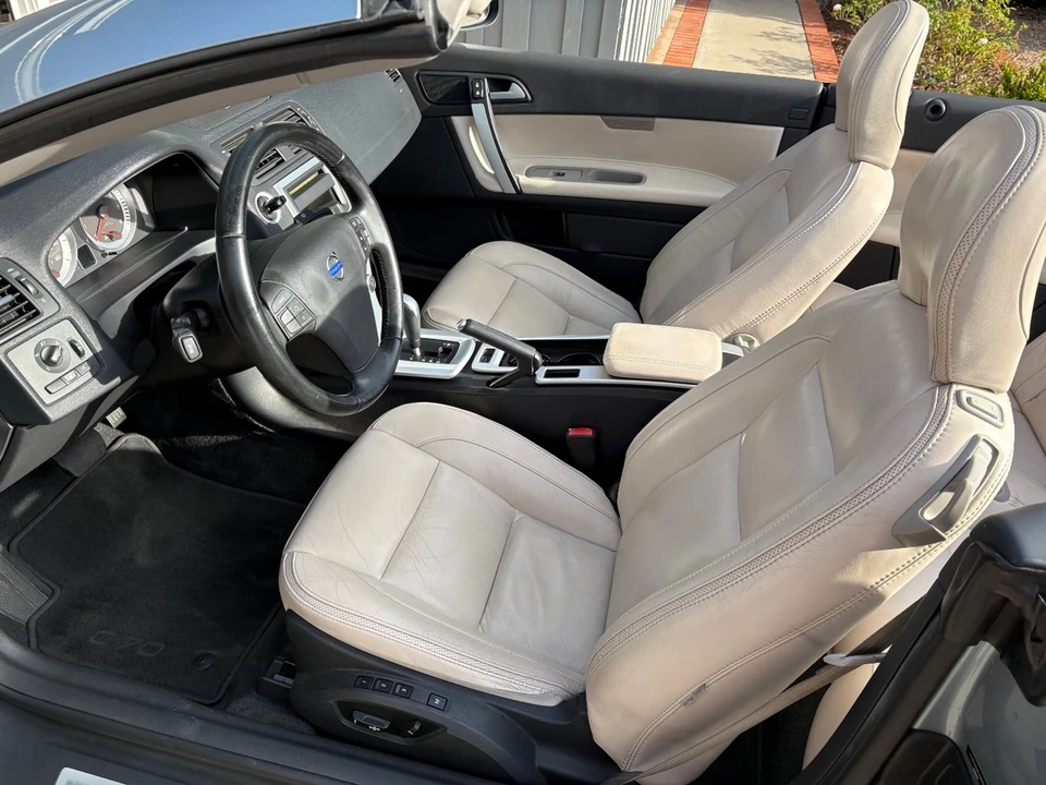 2013 Volvo C70 2nd Gen - Image 20 of 31