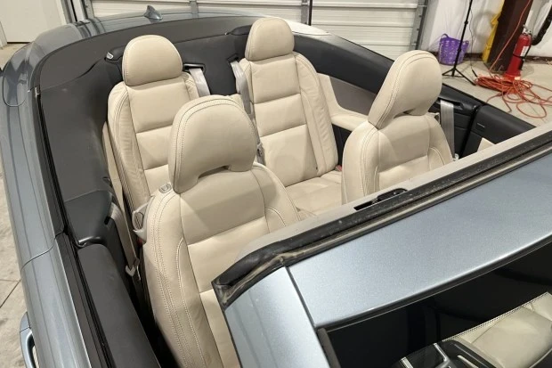 2013 Volvo C70 2nd Gen - Image 4 of 7