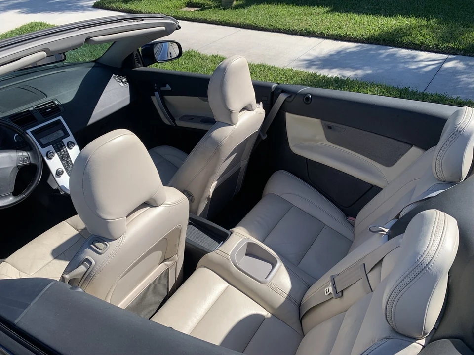 2013 Volvo C70 2nd Gen - Image 16 of 21