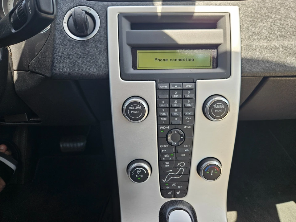 2013 Volvo C70 2nd Gen - Image 13 of 14