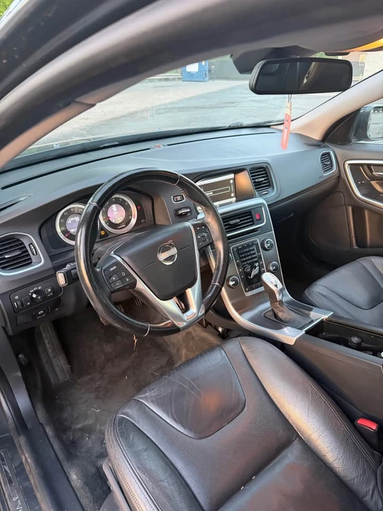 2013 Volvo S40 - Image 11 of 15