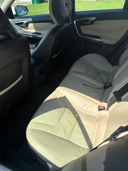 2013 Volvo S60 2nd Gen - Image 6 of 6