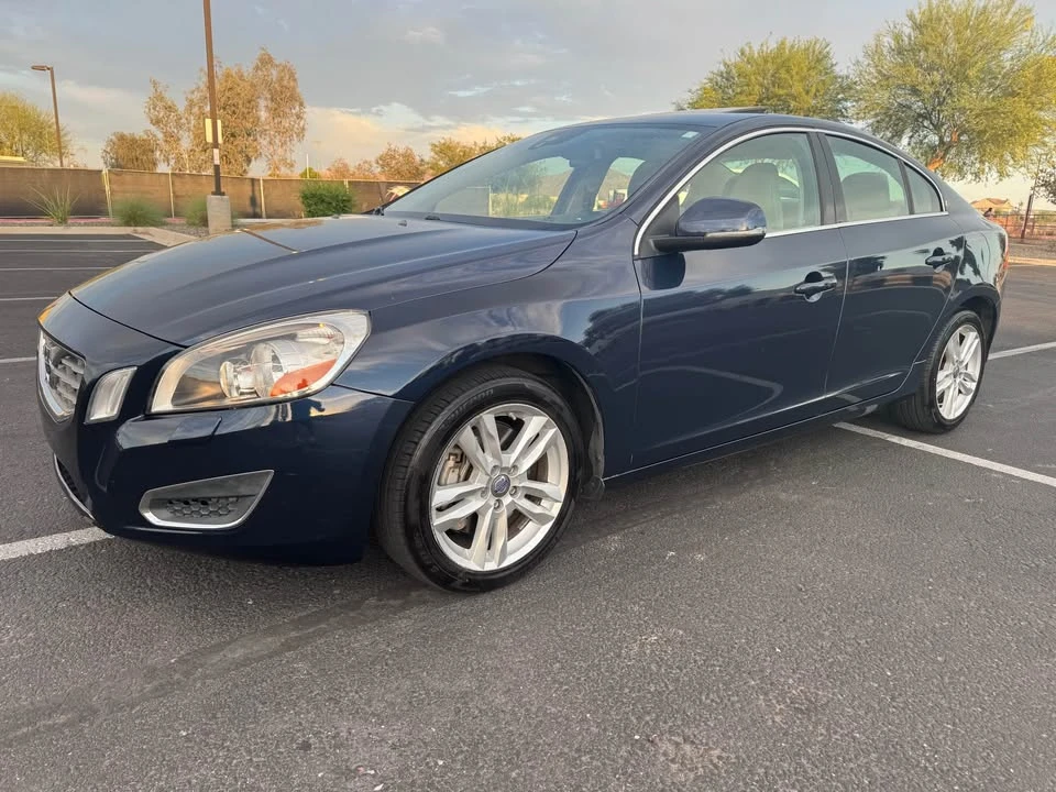 2013 Volvo S60 2nd Gen - Image 2 of 13