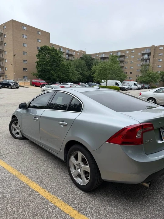 2013 Volvo S60 2nd Gen - Image 5 of 10