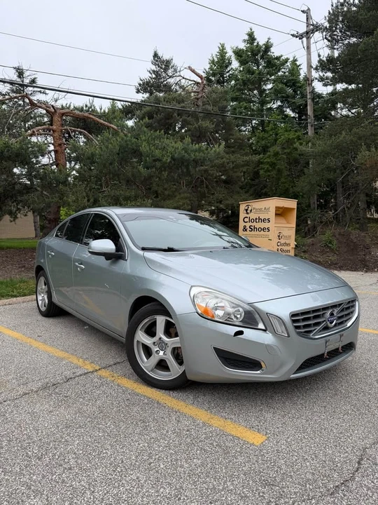 2013 Volvo S60 2nd Gen - Image 2 of 10