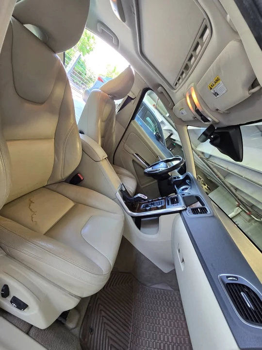 2013 Volvo S60 2nd Gen - Image 13 of 17