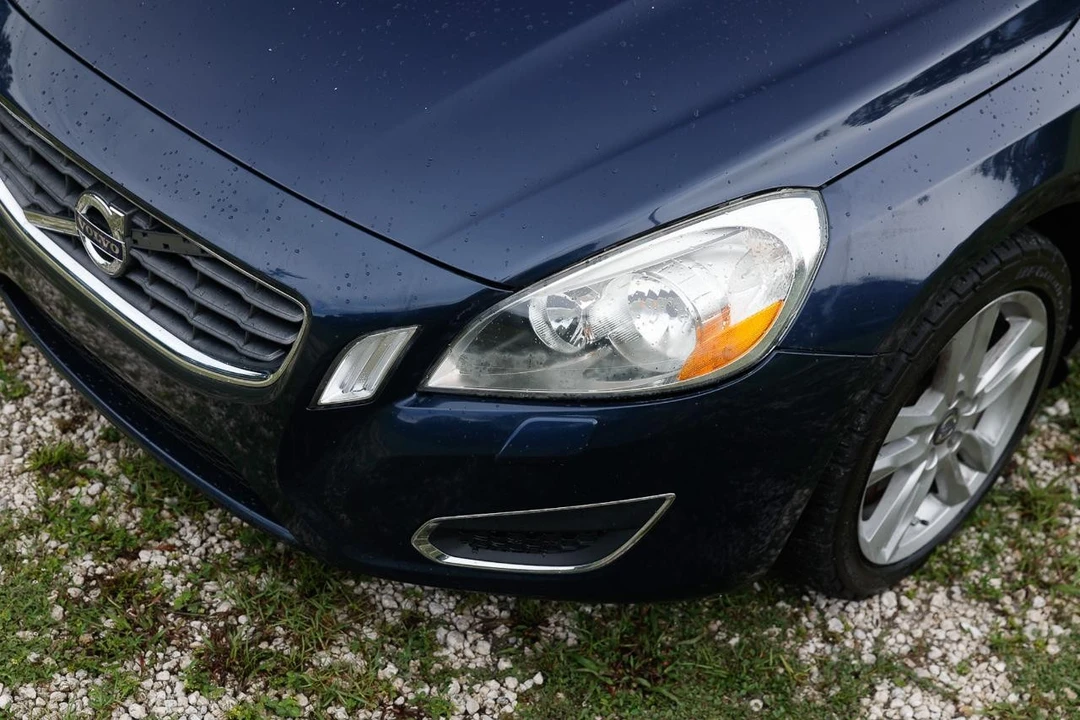 2013 Volvo S60 2nd Gen - Image 25 of 31