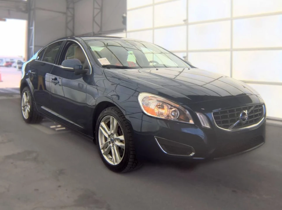 2013 Volvo S60 2nd Gen - Image 3 of 12