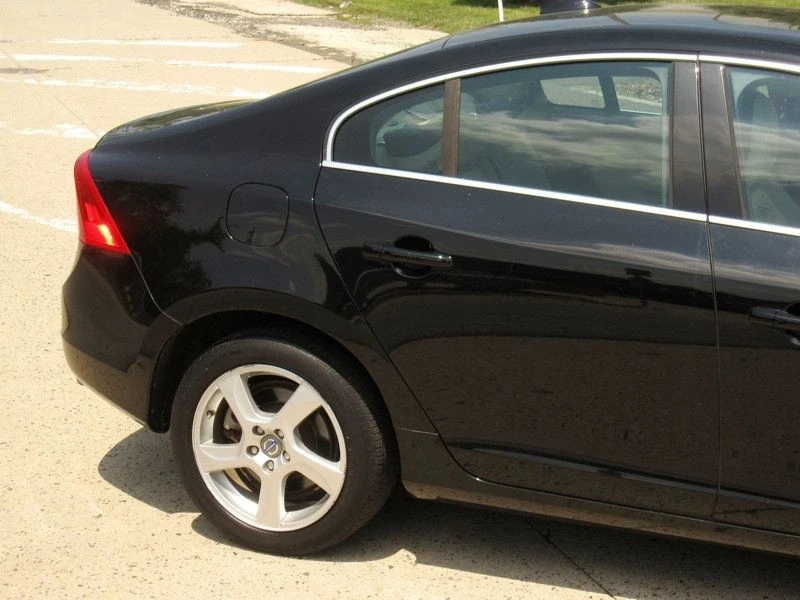 2013 Volvo S60 2nd Gen - Image 11 of 12