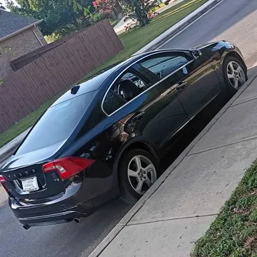 2013 Volvo S60 T5 Cross Country Platinum